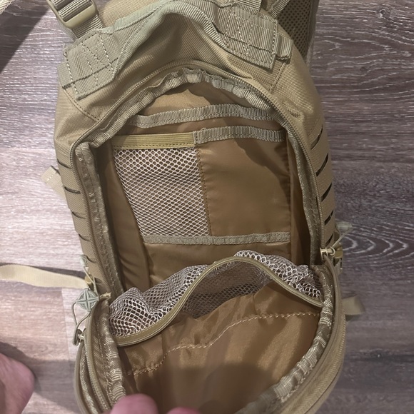 Tactical Performance Corp. Redfield Hydration Backpack - NWOT - Picture 3 of 4